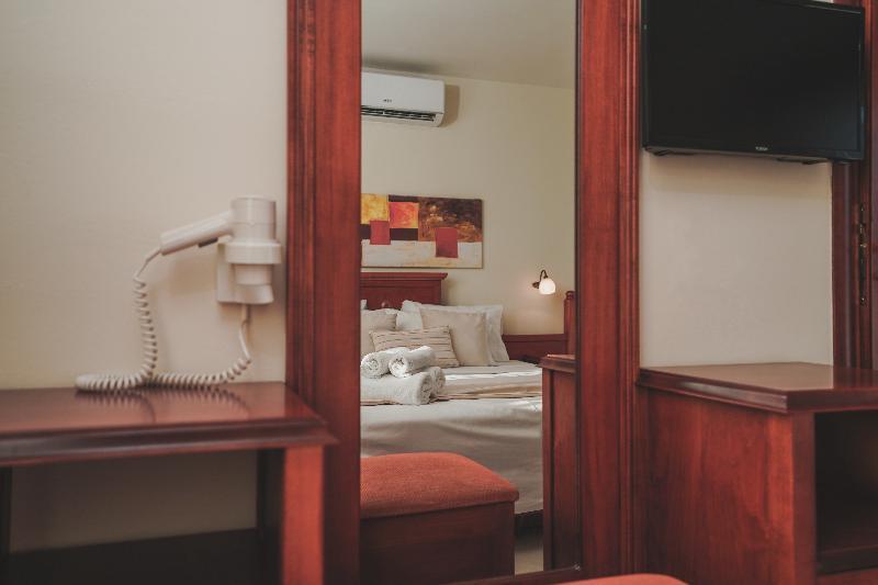 Daratsos Zeus Village (Adults Only) מראה חיצוני תמונה